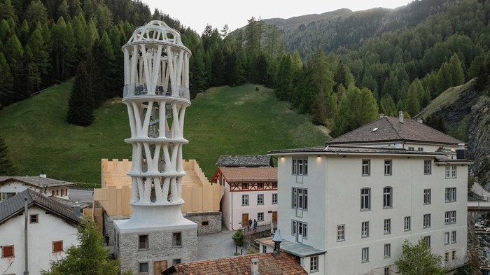 Tor Alva, menara tertinggi di dunia dibangun menggunakan cetakan 3D di Desa Mulegns, Swiss
