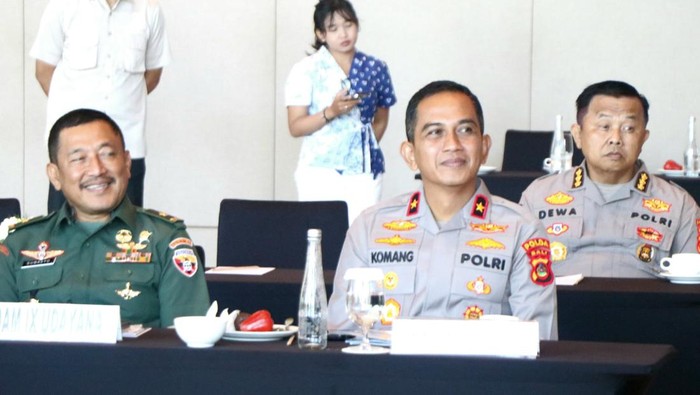 Wakapolda Bali, Brigjen I Komang Sandi Arsana, menghadiri FGD RUU tentang Pengelolaan Perubahan Iklim di The Meru Convention Center, Sanur, Denpasar, Senin (7/7/2025). (Dok. Polda Bali)