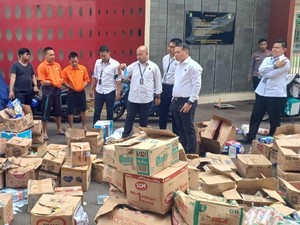 Terbongkar Siasat 2 Pria di Tangsel Jual Barang Kedaluwarsa via Bazar
