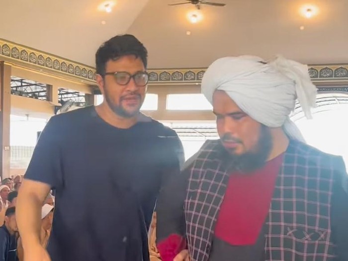 Ammar Zoni dalam Instagram Ustaz Derry Sulaiman.