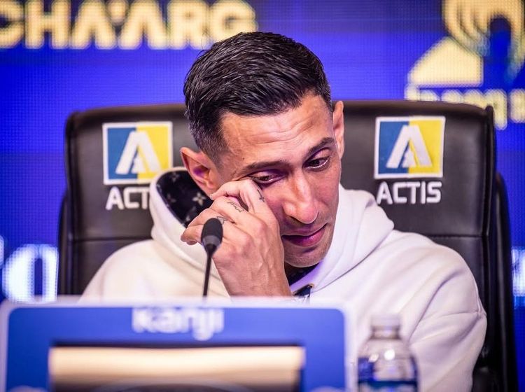Air Mata Bahagia Angel Di Maria Usai Balik ke Klub Masa Kecilnya