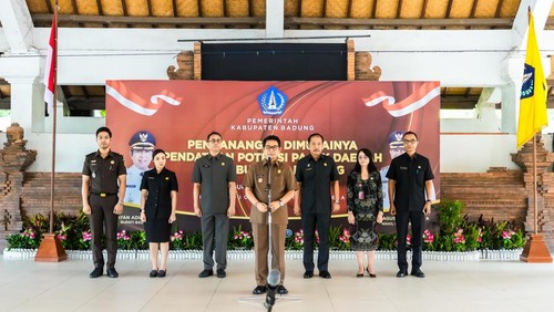 Bupati Wayan Adi Arnawa secara resmi mencanangkan pelaksanaan pendataan potensi pajak daerah serentak di Kabupaten Badung, Selasa (8/7/2025).
