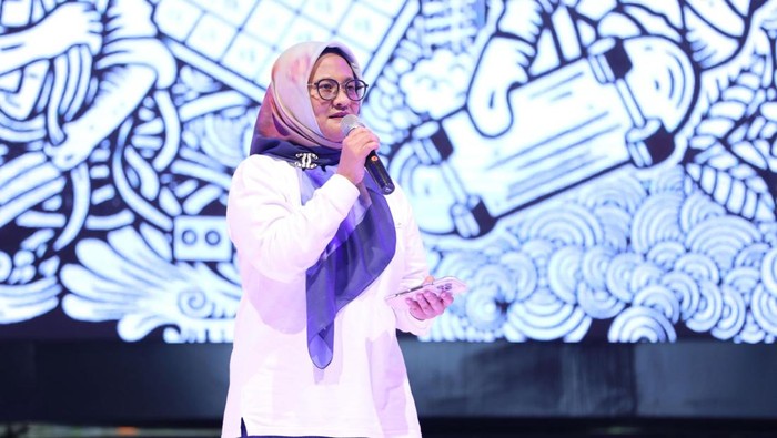 Dian Siswarini