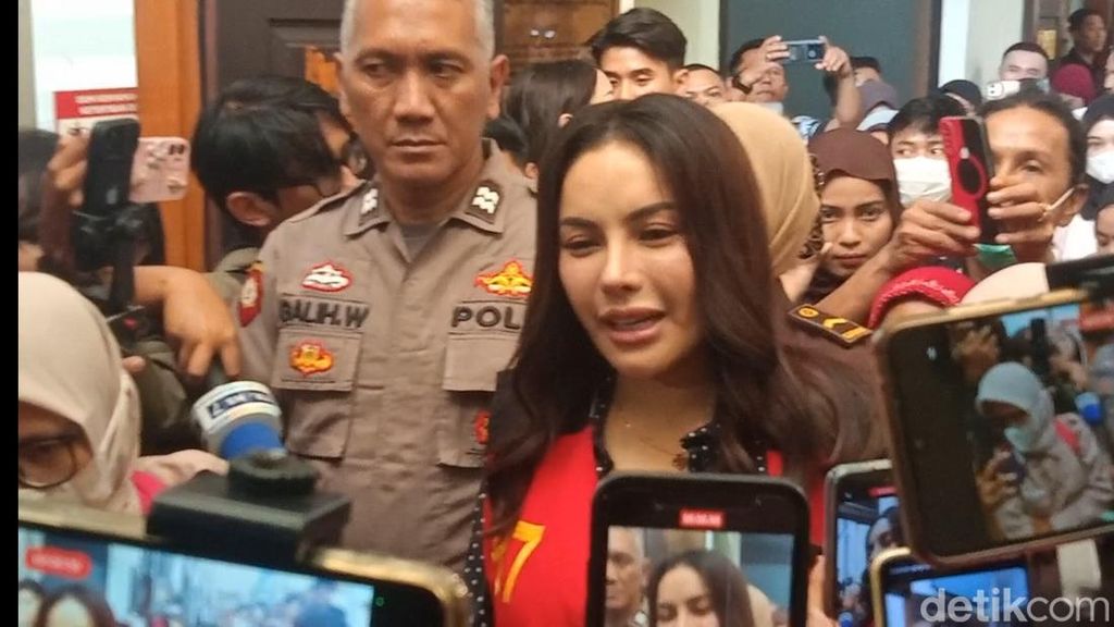 Nikita Mirzani Sebut Isi BAP Lucu, Siap Beberkan Fakta di Persidangan