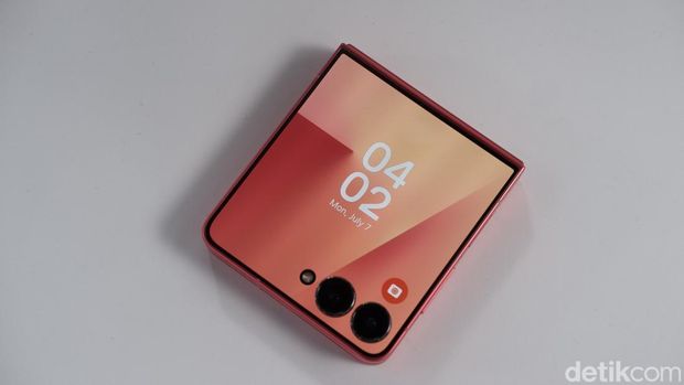EMBARGO - Samsung Galaxy Z Flip7