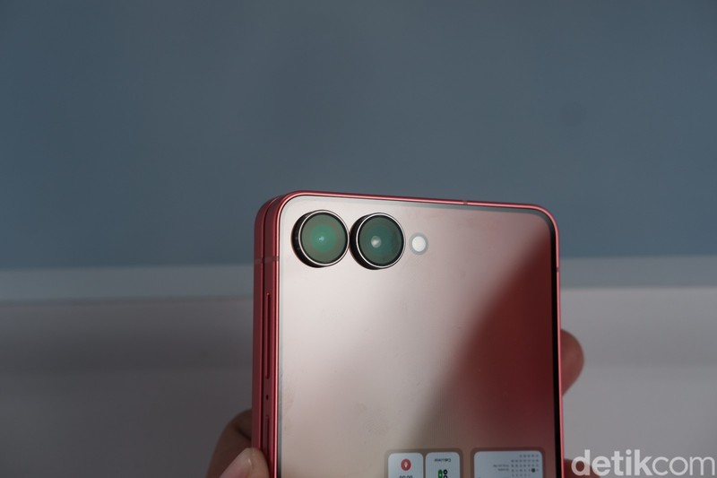 EMBARGO - Samsung Galaxy Z Flip7