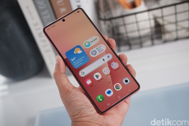 EMBARGO - Samsung Galaxy Z Flip7