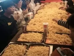 Foto Kocak yang Tidak Masuk di Akal, Bikin Nyengir