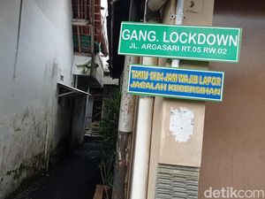 Mereka yang Butuh Uluran di Kampung Pandemi Tasikmalaya