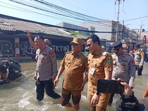 Video Gubernur Banten Andra Soni Tinjau Banjir Ciledug