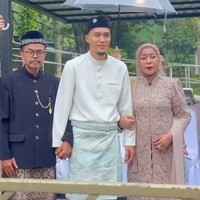 7 Foto Pernikahan Gunawan Dwi Cahyo Eks Suami Okie Agustina, Bergaya Melayu 7 Foto Pernikahan Gunawan Dwi Cahyo Eks Suami Okie Agustina, Bergaya Melayu