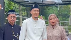 7 Foto Pernikahan Gunawan Dwi Cahyo Eks Suami Okie Agustina, Bergaya Melayu