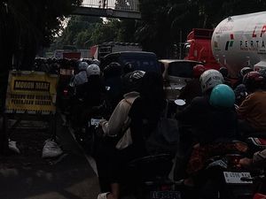 Jalan Daan Mogot Jakbar Macet Pagi Ini