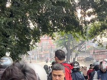 Video: Jalan Raya Cipondoh Tangerang Banjir, Arus Lalu Lintas Macet