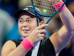 Potret Jelena Ostapenko, Petenis Wimbledon Viral Buka Rok di Depan Penonton Potret Jelena Ostapenko, Petenis Wimbledon Viral Buka Rok di Depan Penonton