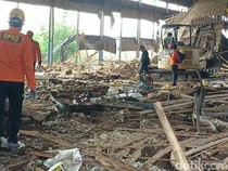 Kandang Ayam 4 Lantai di Bulusari Brebes Ambruk, 1 Pekerja Diduga Tertimbun
