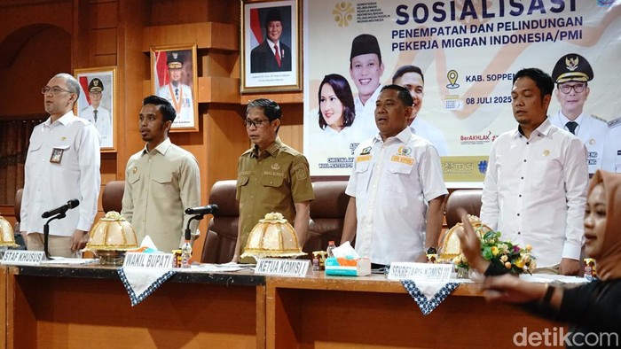 KemenP2MI melaksanakan sosialisasi terkait penempatan dan perlindungan Pekerja Migran Indonesia.