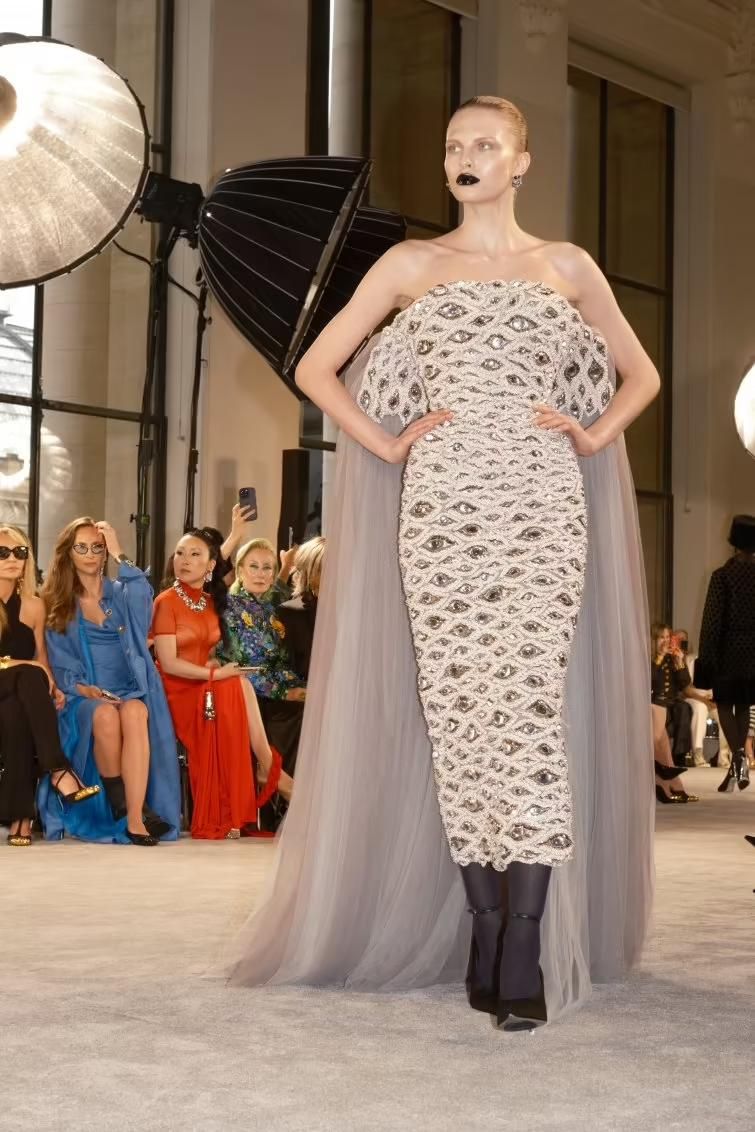 Koleksi Schiaparelli Haute Couture Fall-Winter 2025/2026