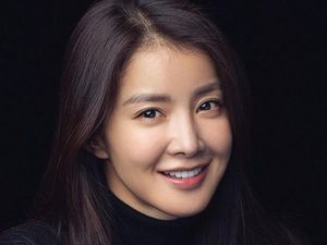 Lee Si Young Hamil Lagi Lewat Program Bayi Tabung