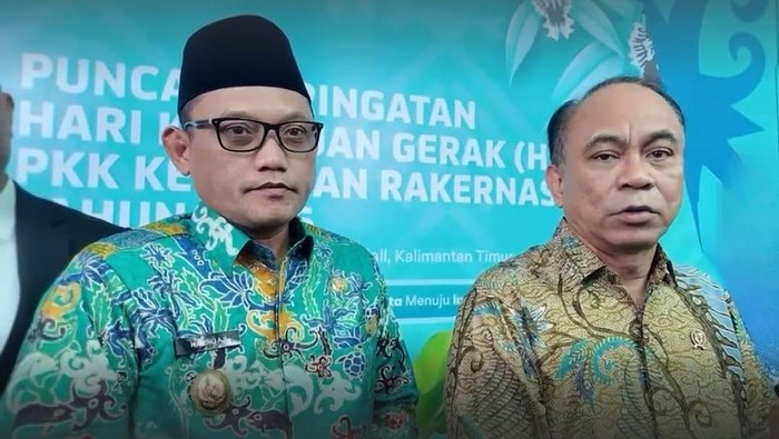 Menteri Koperasi Budi Arie bersama Wagub Kaltim Seno Aji.