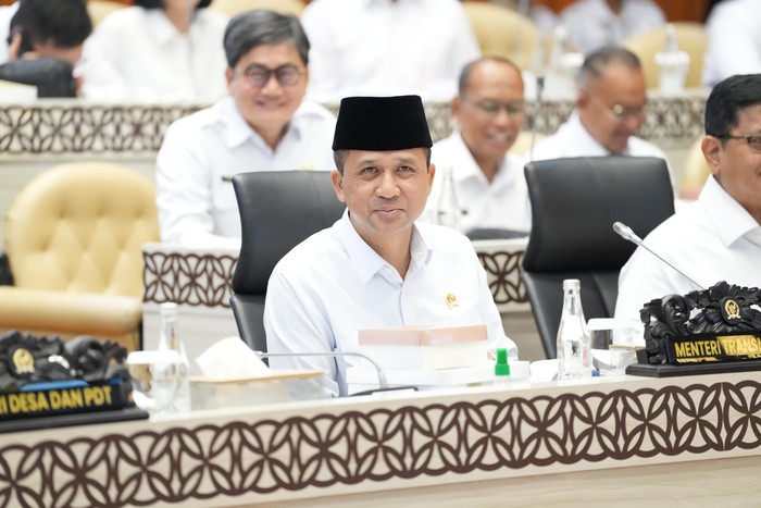 Menteri Transmigrasi, M. Iftitah Sulaiman Suryanagara