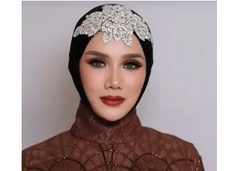 Viral Fakta Headpiece Mulan Istri Ahmad Dhani di Pernikahan Al Ghazali