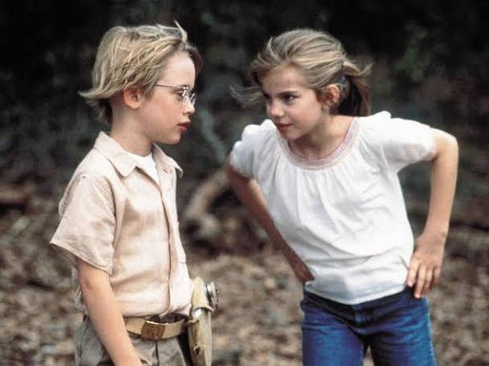Cuplikan adegan dalam film My Girl (1991).
