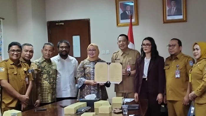 Pemkot Kendari menggandeng La Rochelle, Prancis, untuk pegelolaan air bersih dan lingkungan. Dokumen Istimewa