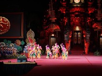 Wabup Gianyar Puji Penampilan Sanggar Seni Sanjiwani di Parade GKW