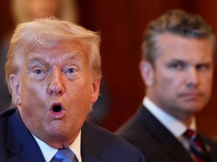 Perdana Menteri Israel Benjamin Netanyahu menghadiri jamuan makan malam bilateral bersama Presiden Amerika Serikat Donald Trump di Gedung Putih, Washington, D.C., Senin malam (7/7/2025) waktu setempat. Pertemuan tersebut menjadi salah satu momen penting dalam hubungan diplomatik kedua negara.