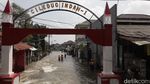 Perumahan di Ciledug Banjir, Warga Dievakuasi Pakai Perahu