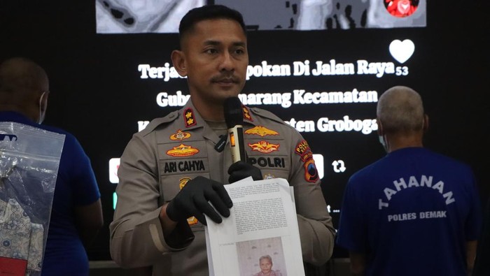 Polres Demak menggelar konferensi pers kasus guru cabuli santri , Selasa (8/7/2025).