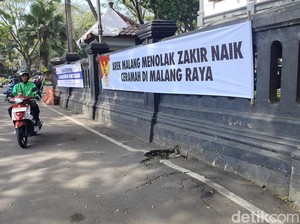 Sejumlah Warga Kota Malang Tolak Kehadiran Dr Zakir Naik