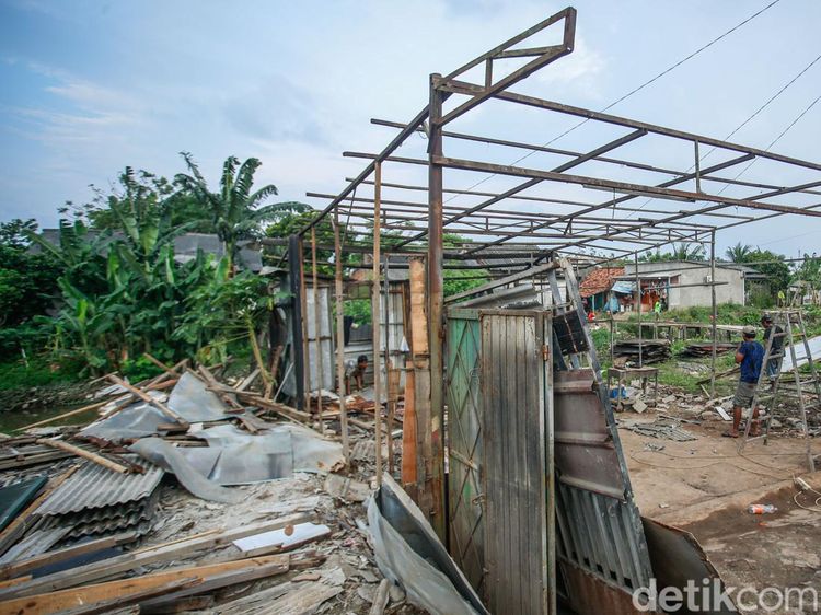 Ratusan Bangunan Liar di Babelan Bakal Dibongkar, Sebagian Bertahan
