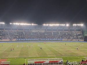 Edo Febriansah dan Nick Kuipers Kembali ke Bandung untuk Hadapi Persib
