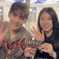 “Annyeonghaseyo, L’Officiel,” ujar V BTS dan Suzy saat membuat video greetings untuk reels akun Instagram @lofficielph. Di balik layar, personel grup KPop BTS terdengar memuji Bae Suzy secara terang-terangan, “Kamu cantik.” Foto: dok. Instagram @lofficielph