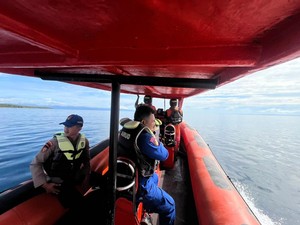 KM Cahaya Timur Tenggelam di Perairan Halut, 14 Nelayan Selamat-2 Hilang