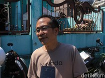 Cerita Yanto Lompat dari Mobil yang Hanyut Saat Banjir Mataram