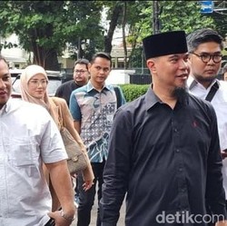 April Mei Juni Juli, Dhani Lagi Dhani Lagi