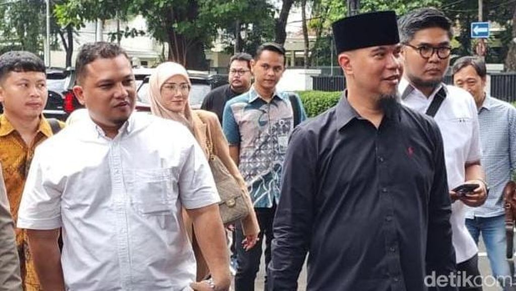 Ketika Ahmad Dhani dan Mulan Jameela Datangi KPAI karena SF Dibully
