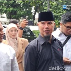 Ahmad Dhani Gedebag-gedebug, Lita Gading Santuy Aja