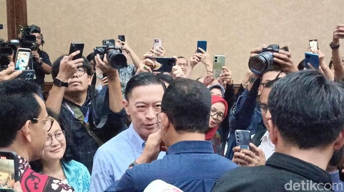 Anies Hadiri Sidang Pleidoi Tom Lembong: Kita Doakan Hakim Objektif