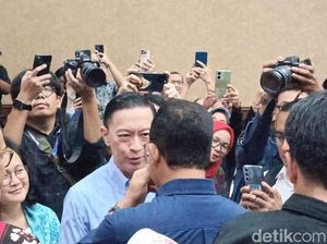 Anies Hadiri Sidang Pleidoi Tom Lembong: Kita Doakan Hakim Objektif