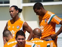 Persipura Jayapura Rekrut Artur Vieira, Mantan Rekan Setim Ronaldinho