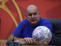 Blak-blakan Bojan Hodak soal Perekrutan 4 Pemain Baru