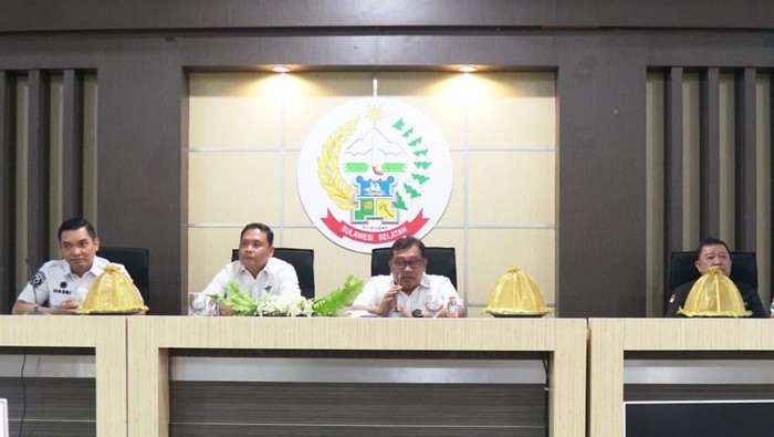 Bupati Takalar Mohammad Firdaus saat membuka kegiatan uji kompetensi dan evaluasi pejabat eselon II.B. Dokumen Istimewa