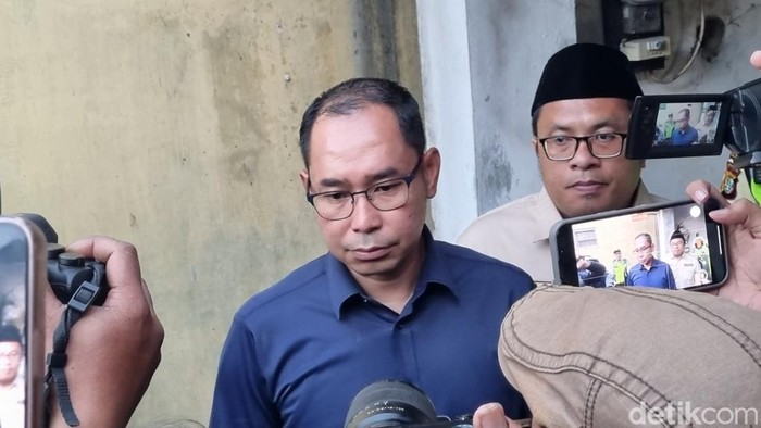 Direktur Jenderal Perlindungan Warga Negara Indonesia (Dirjen PWNI) Kemlu RI, Judha Nugraha saat memberikan keterangan di Banguntapan, Bantul.