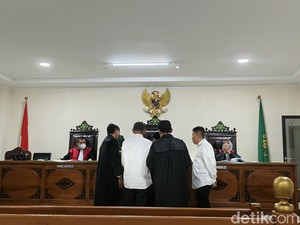 Pengacara Tolak Karyawan Annar Disumpah Saat Jadi Saksi Kasus Uang Palsu