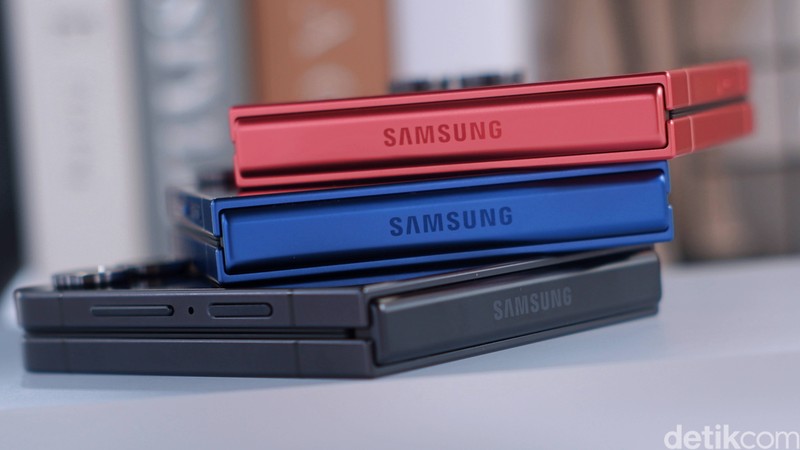 EMBARGO - Samsung Galaxy Z Flip7