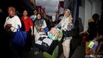 Fenomena Unik di Jakarta Fair, Borong Snack Pakai Koper
